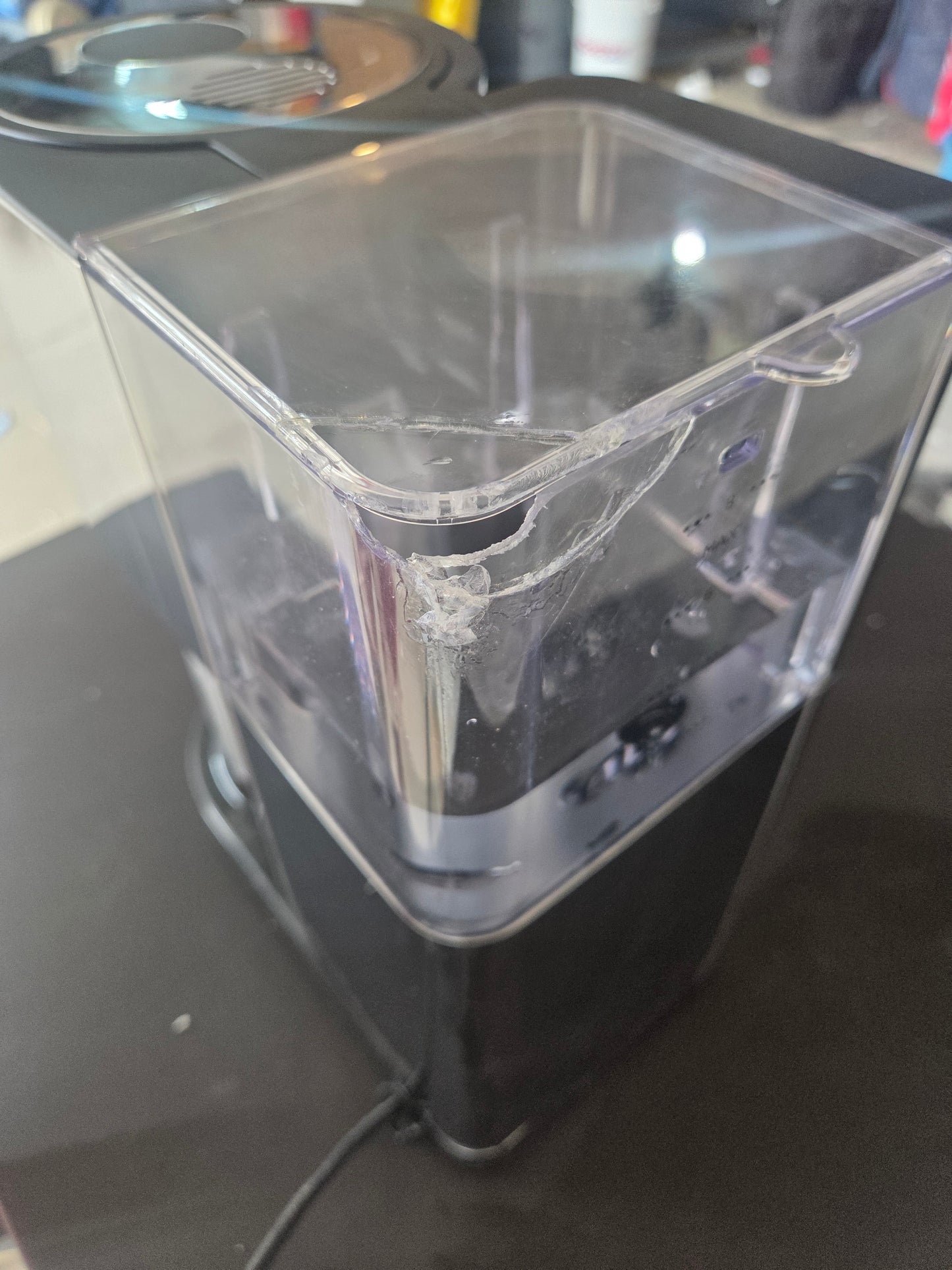 Russell Hobbs Glass Accent 8-Cup Programmable Coffee Maker