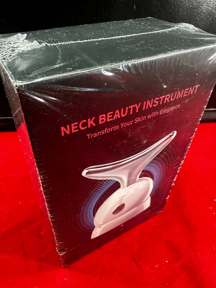 New Face & Neck Massager, Multifunctional Face Massage Device, Face Sculpting Tool (White)