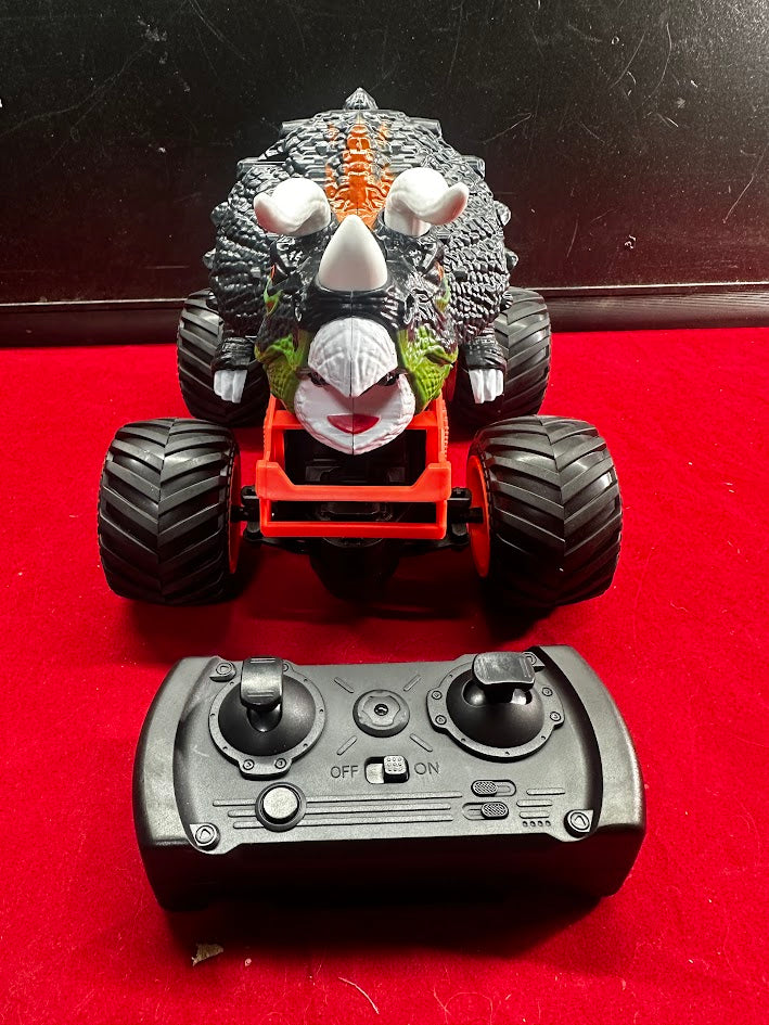 EPPO Remote Control Dinosaur Car, 2.4Ghz RC Truck, for 3-7 Year Olds, with Light & Sound Spray