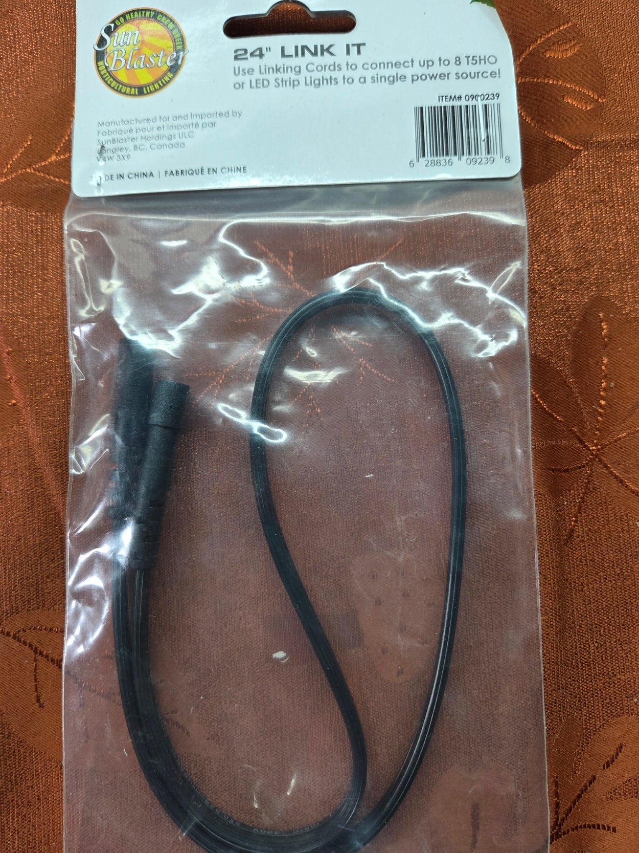 SunBlaster 0900239 Link Cord 24" Small, Black