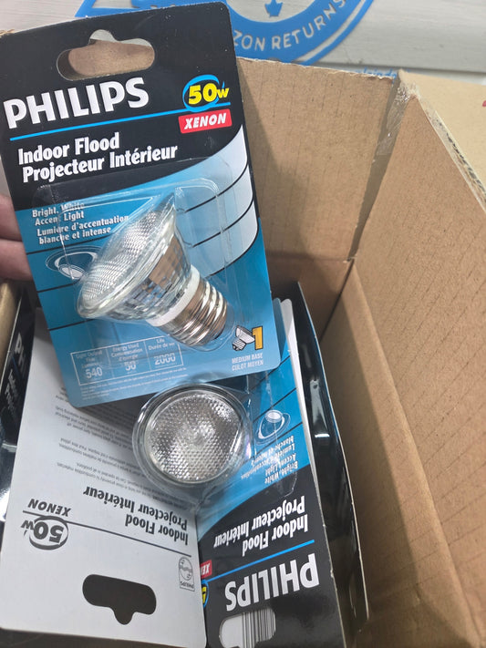 6-Pack Indoor Flood Light Bulbs, 50W Xenon, Bright White Accent, Medium Base, 120V, Philips