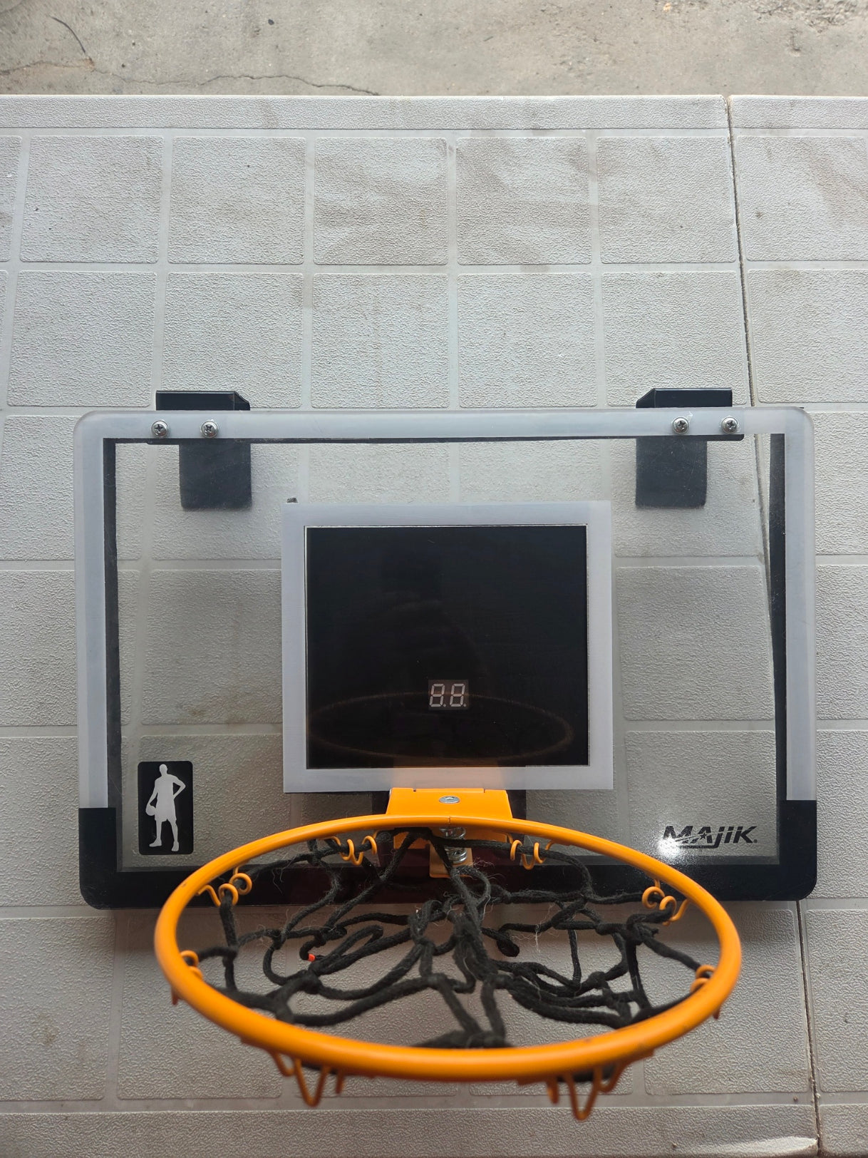 Majik Electronic Over The Door Mini Basketball Hoop with Scoreboard & Ball - Used