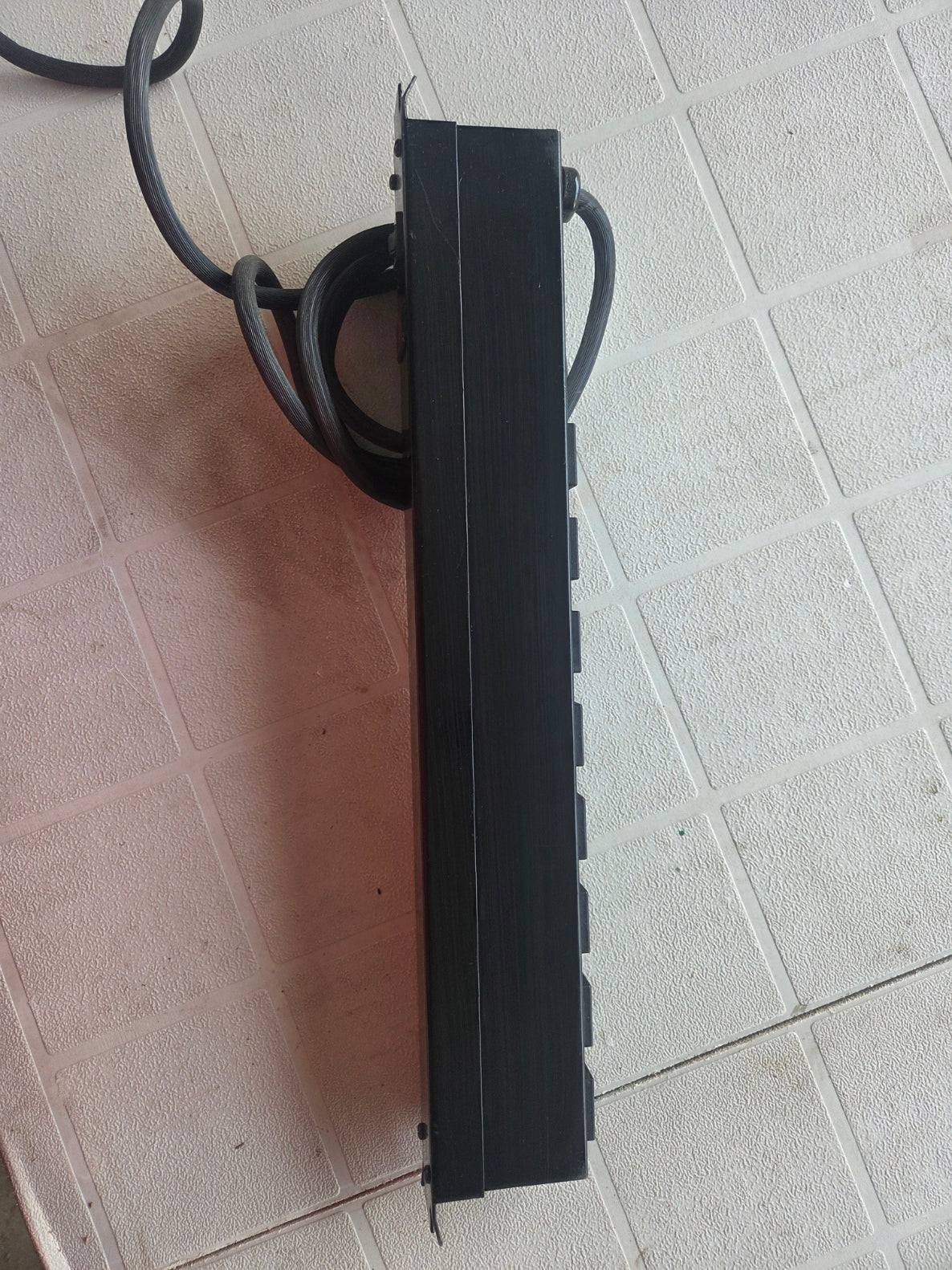 Hammond 19 Inch 1U 8 Outlet Rack Mount PDU Power Bar 15ft Cord 1583T8B1BK