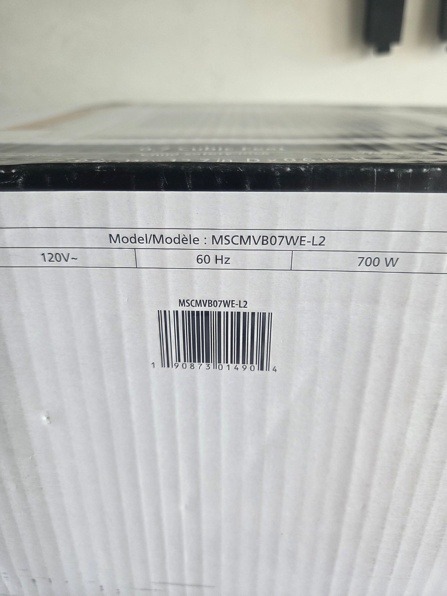 0.7 Cu Ft Compact Microwave White, French Language, 700W Mainstays MSCMVB07WE-L2