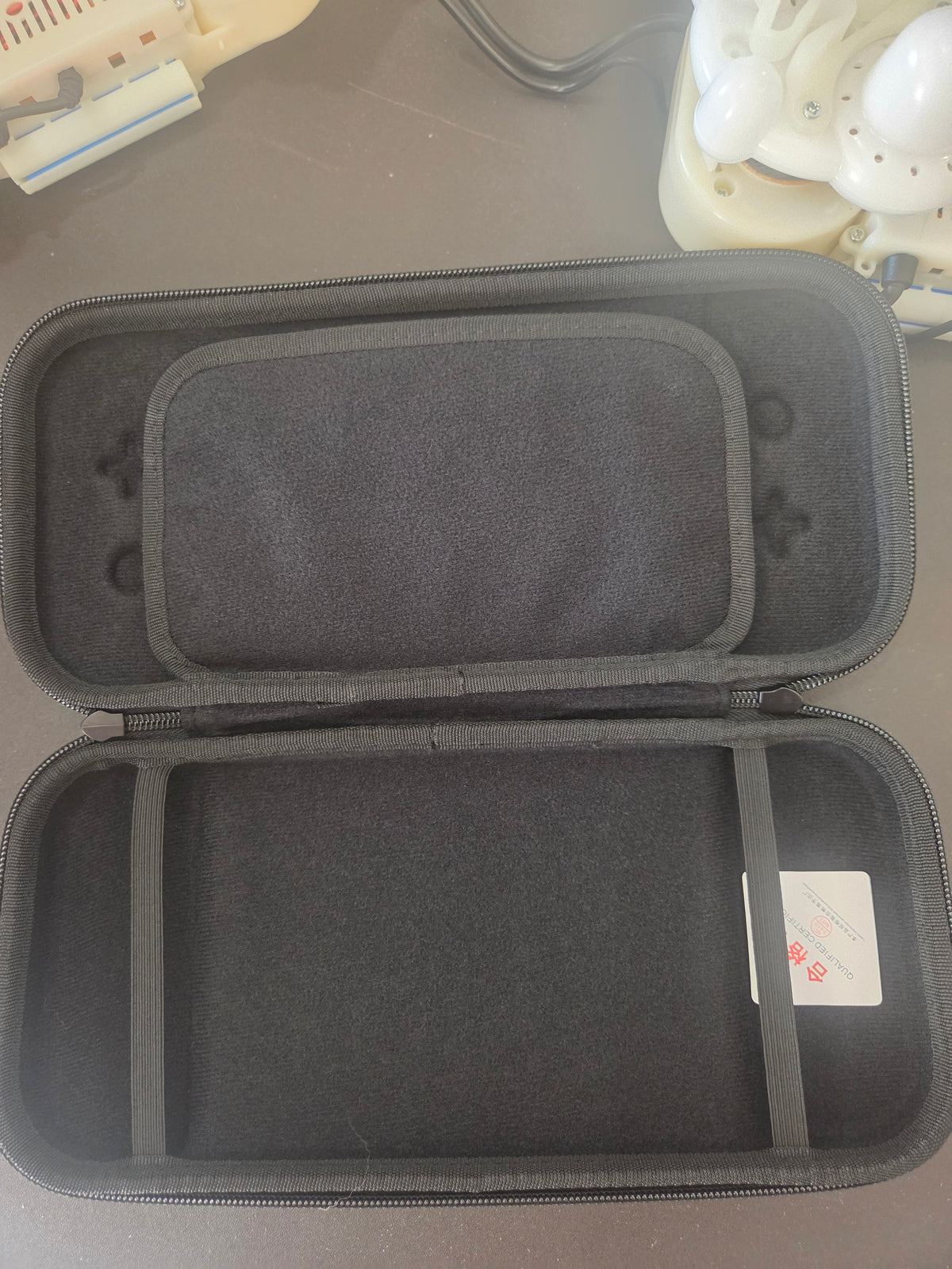 Hard Shell Slim Travel Carrying Case 10 Game Slots for Nintendo Switch & OLED NIB
