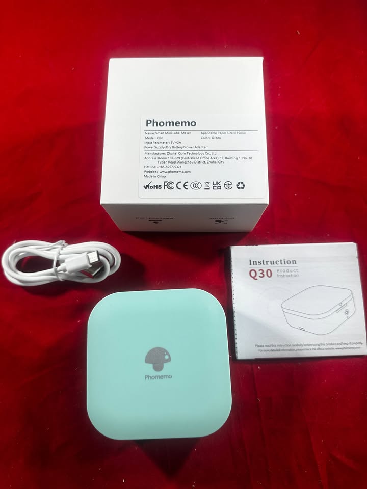 New, Sealed Box - Label Makers Q30 Mini Thermal Labeler, Custom Fonts & Icons