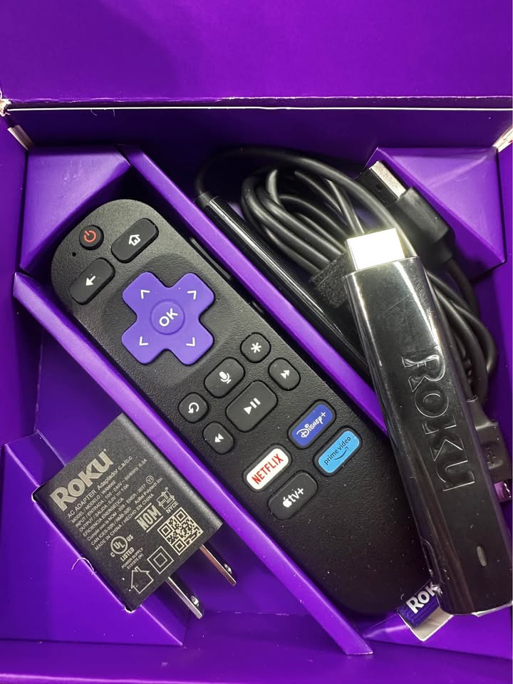 Roku Streaming Stick 4K (2022), 4K/HDR/Dolby Vision, Voice Remote, Long-Range Wi-Fi