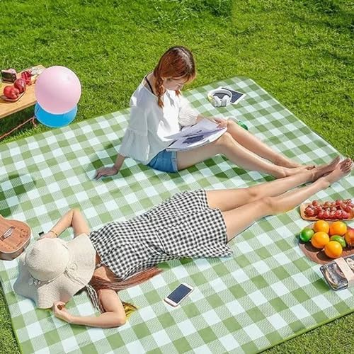 Picnic Blanket 78"x118" Waterproof Sandproof Foldable Portable Carry Strap Green