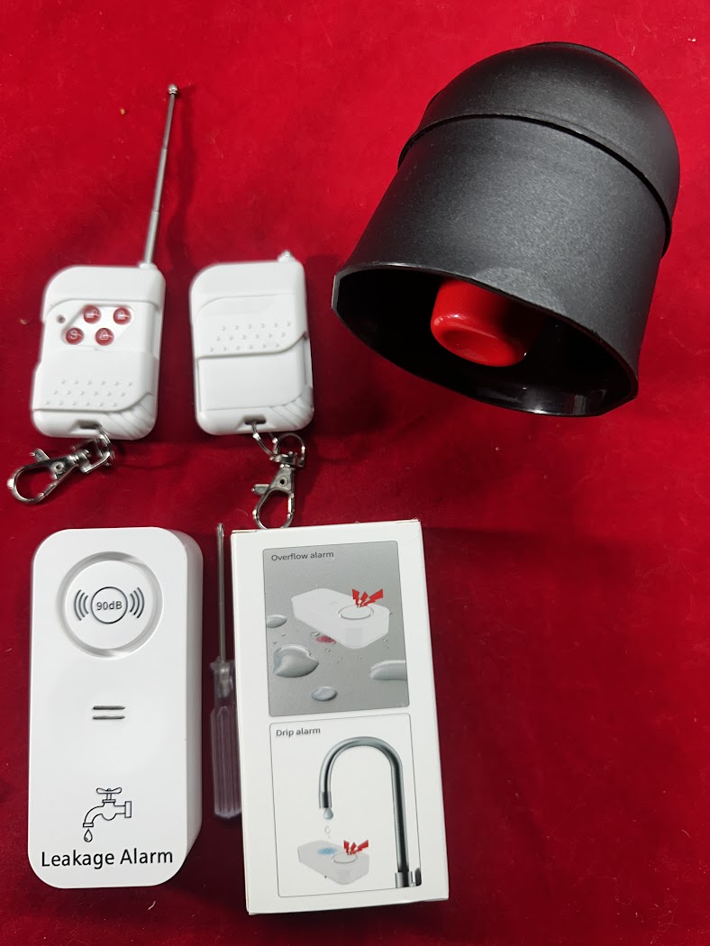 New Water Leakage Alarm Kit, 2 sensors, siren, 2 remotes 115 db