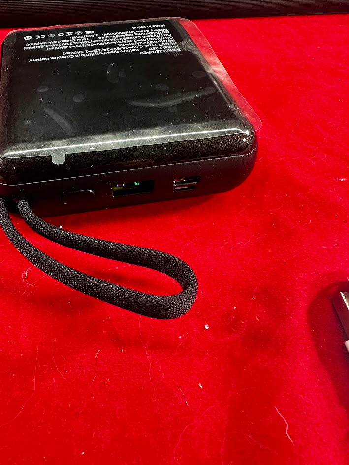 New Portable Power Bank - 30000mAh, Built in Lighting, USB-C cables and USB Plug